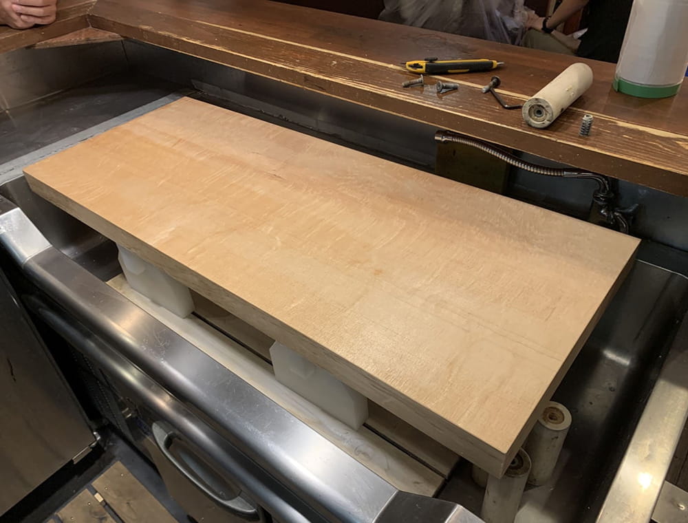 SANDING